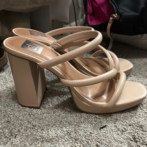 DV by Dolce Vita Women's Tan Strappy Block Heel Sandals